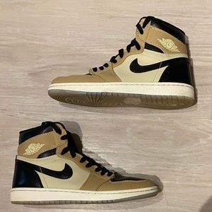 WOMENS AIR JORDAN 1 RETRO HIGH TOP PREMIUMS